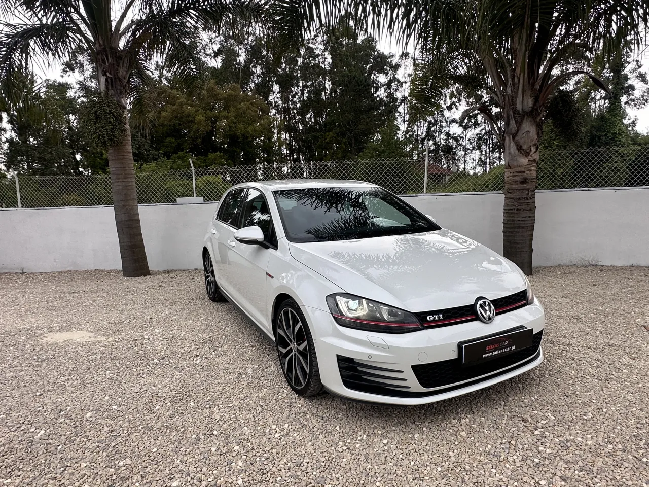 VOLKSWAGEN GOLF GTI - Stand Automóvel - SEIXASCAR VOLKSWAGEN GOLF GTI - Stand Automóvel - SEIXASCAR